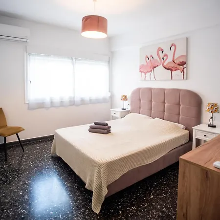 Explore Greece From Apartment With Private Garden Chalkís Exterior foto