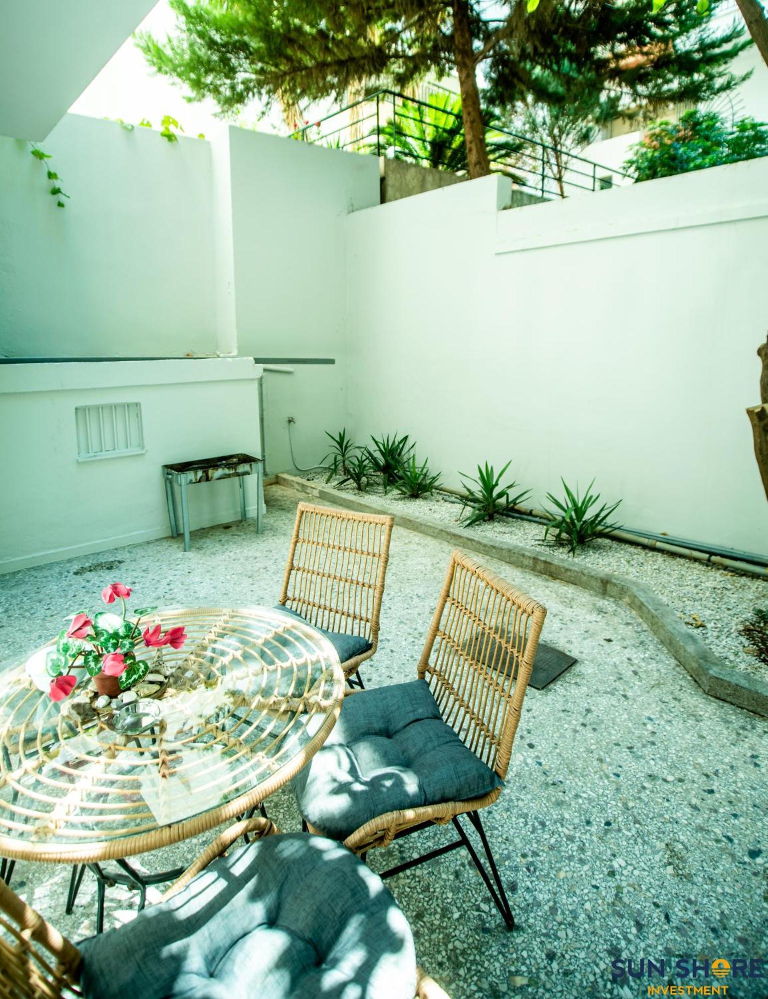 Explore Greece From With Private Garden Chalkida